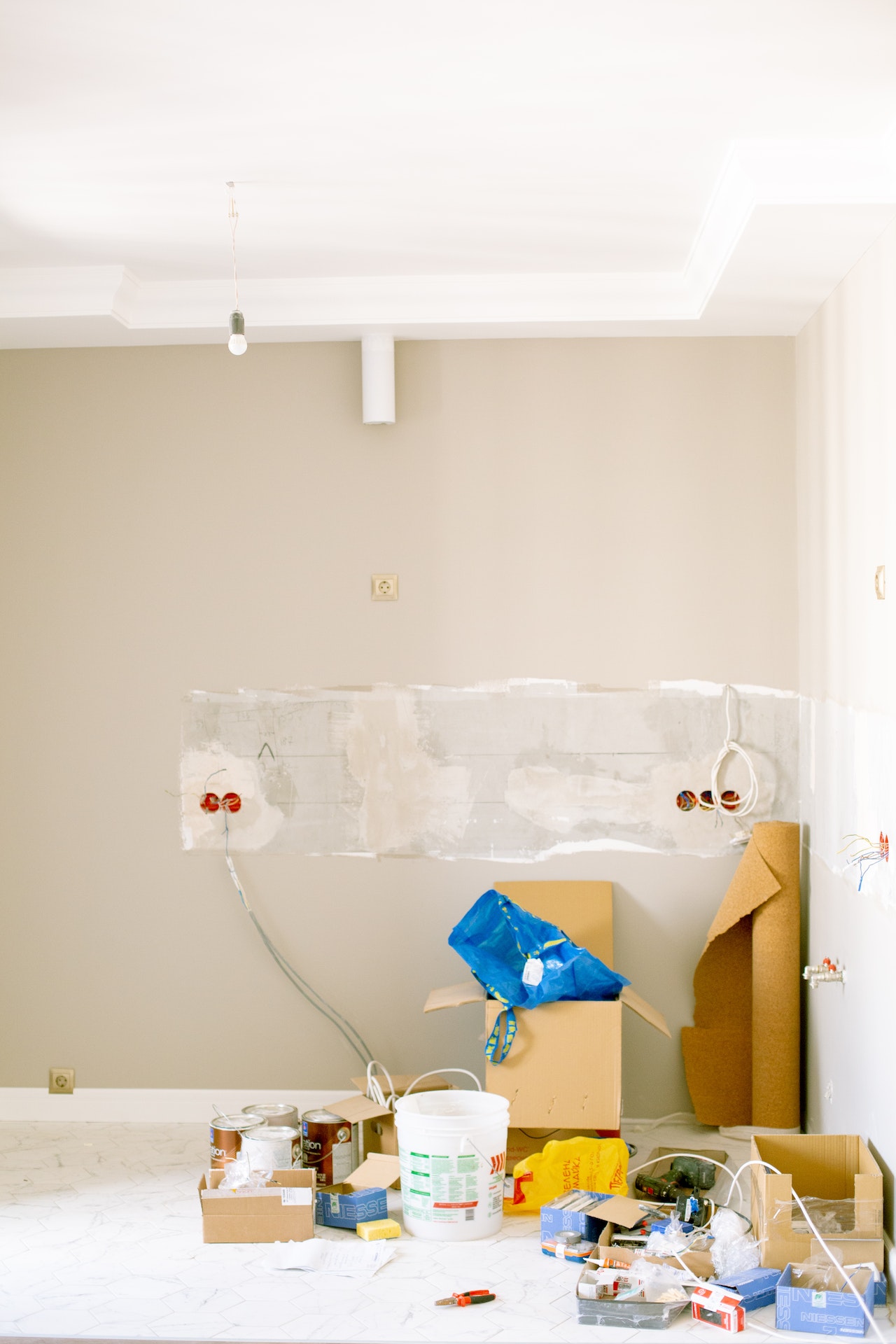 The First Steps to a Successful House Renovation: A Guide for Beginners